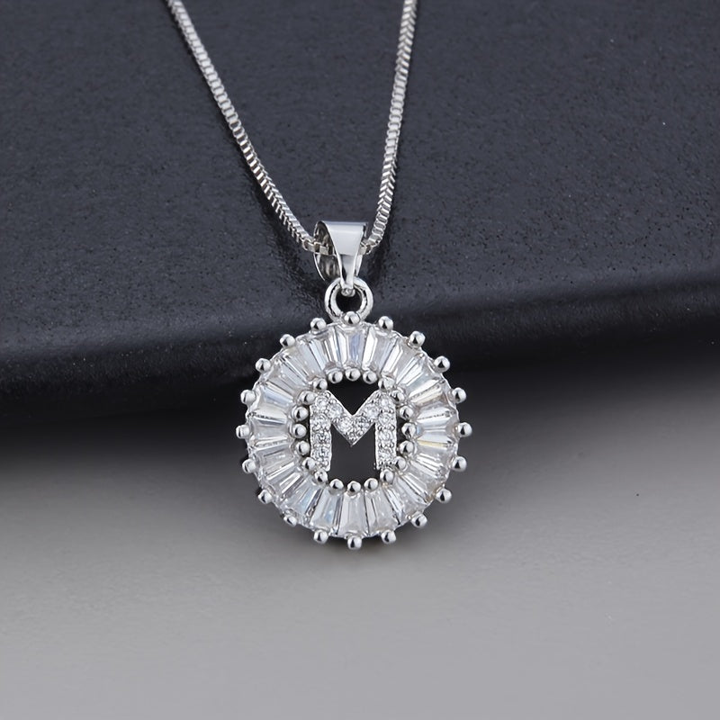 Colar de Zirconia com Letra Inicial em Ouro Branco