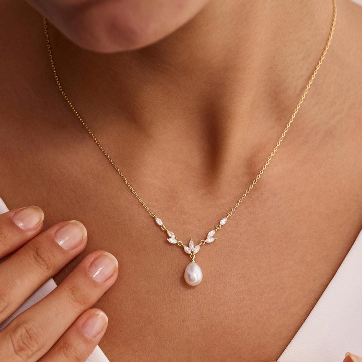 Colar de Gota de Vinha de Pérola Marquise