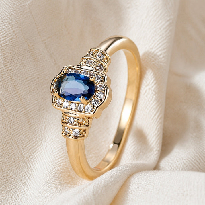 Anel Halo de Safiras com Cristal Central