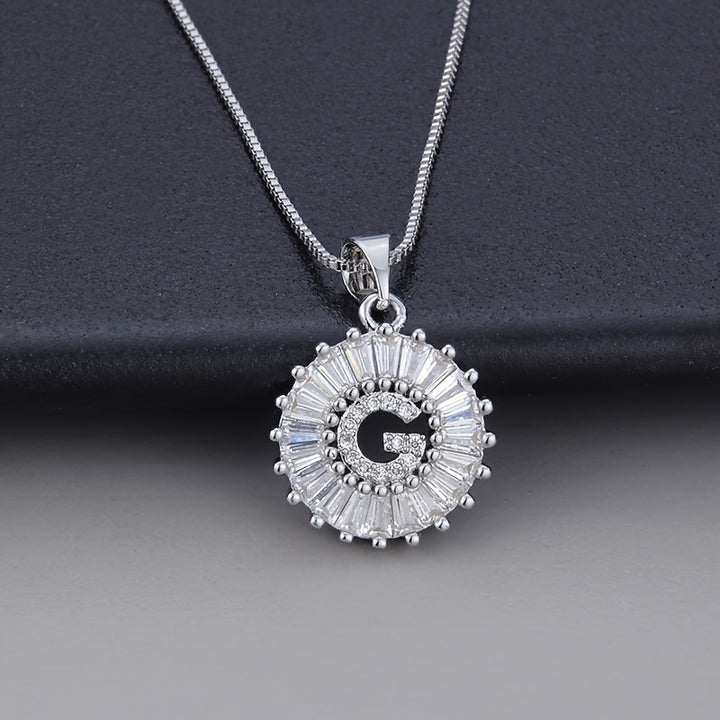 Colar de Zirconia com Letra Inicial em Ouro Branco