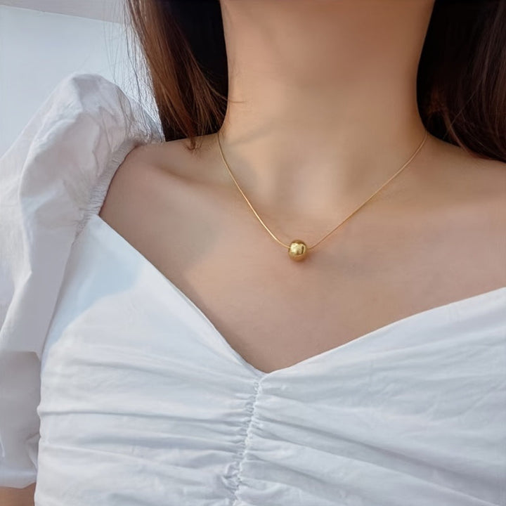 Colar Beadball em Ouro Branco