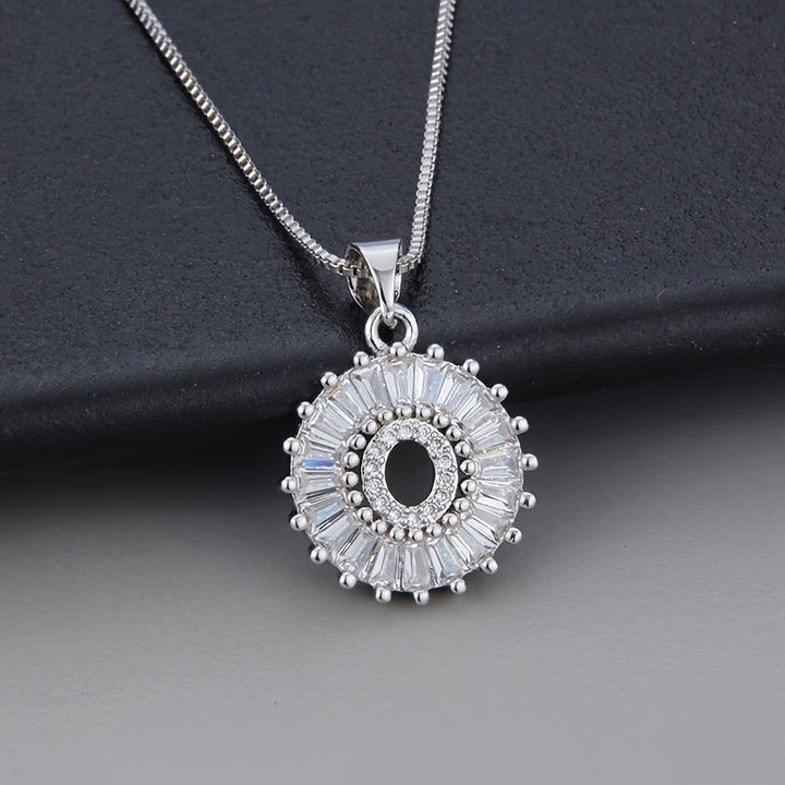 Colar de Zirconia com Letra Inicial em Ouro Branco