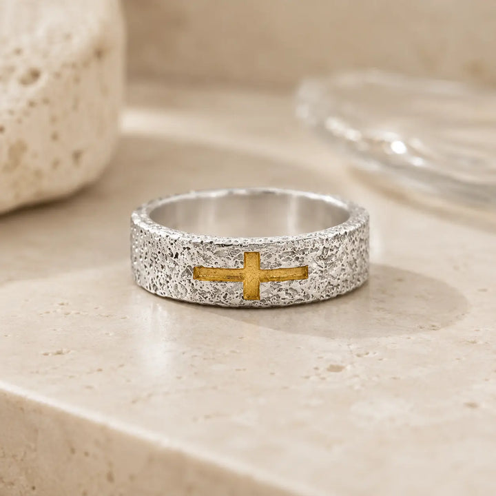 Anel com Cruz – Estilo Boho Rock