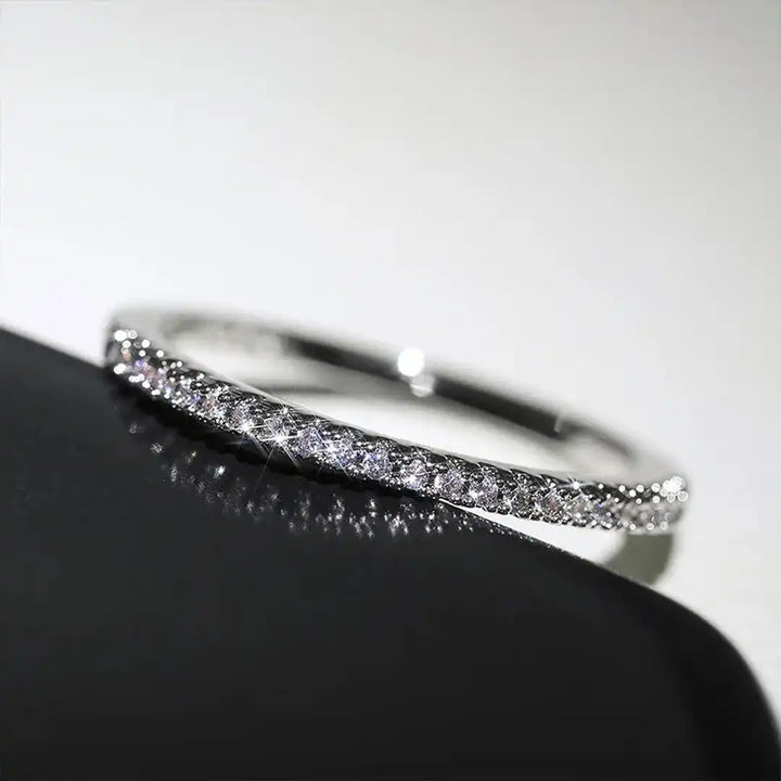 Anel Elyse Minimalista com Zircônia