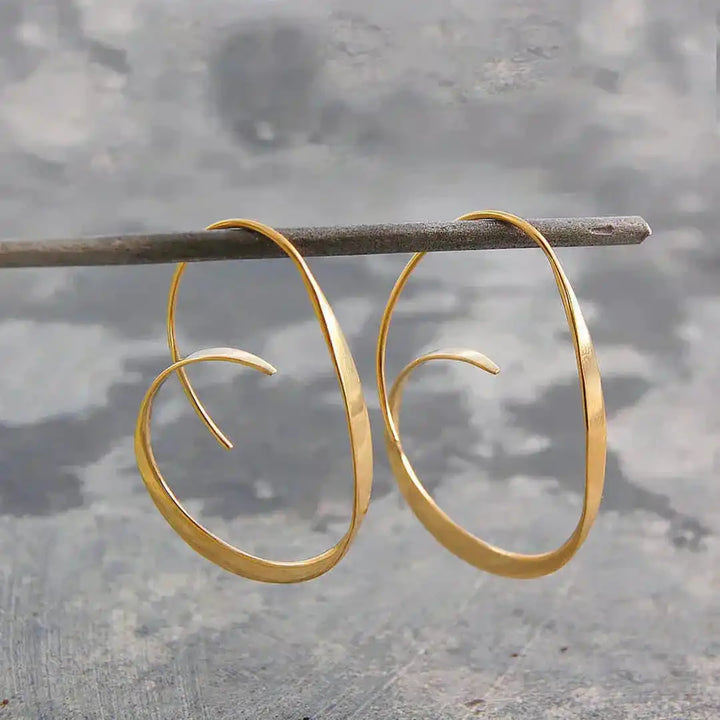 Brincos Pendentes em Espiral Aberta