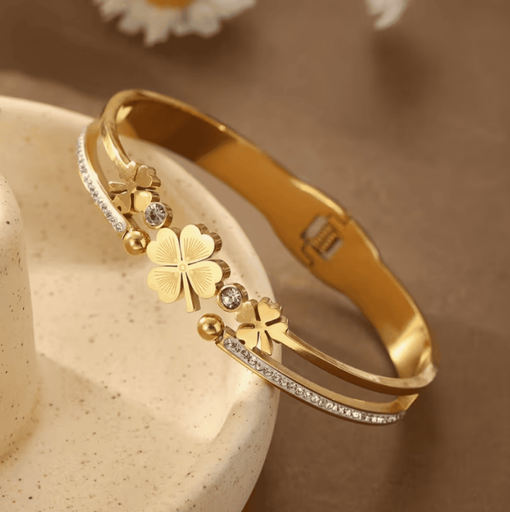 Pulseira de Elegância Flor da Graça