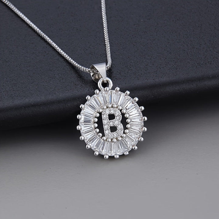 Colar de Zirconia com Letra Inicial em Ouro Branco