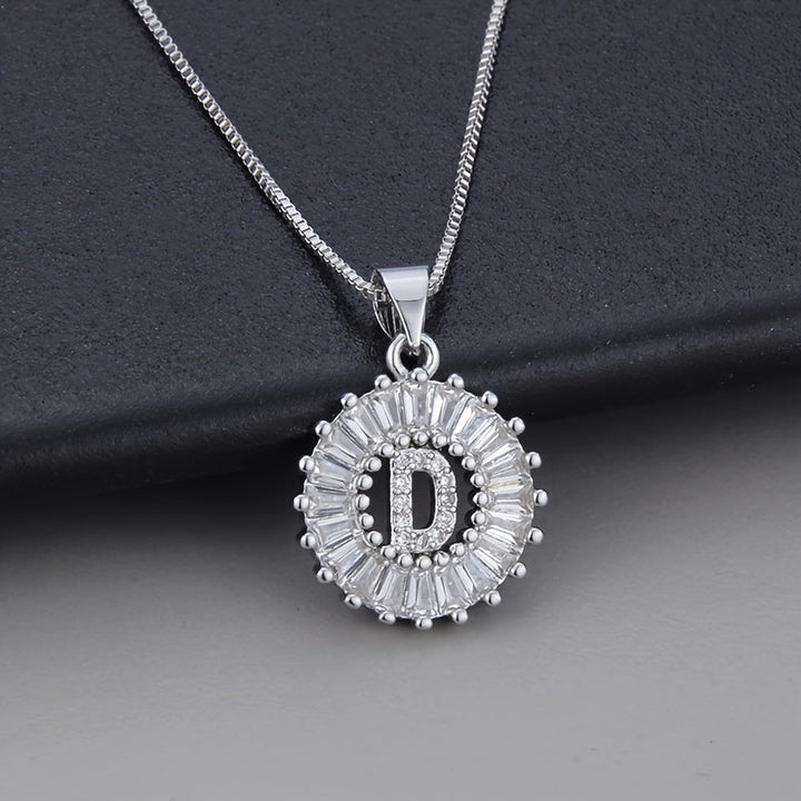 Colar de Zirconia com Letra Inicial em Ouro Branco
