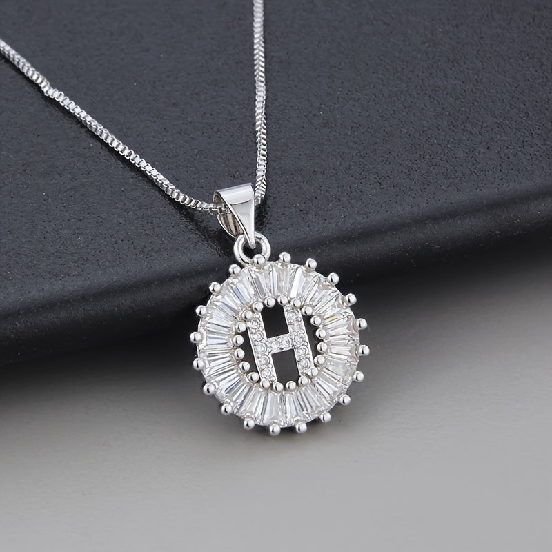 Colar de Zirconia com Letra Inicial em Ouro Branco