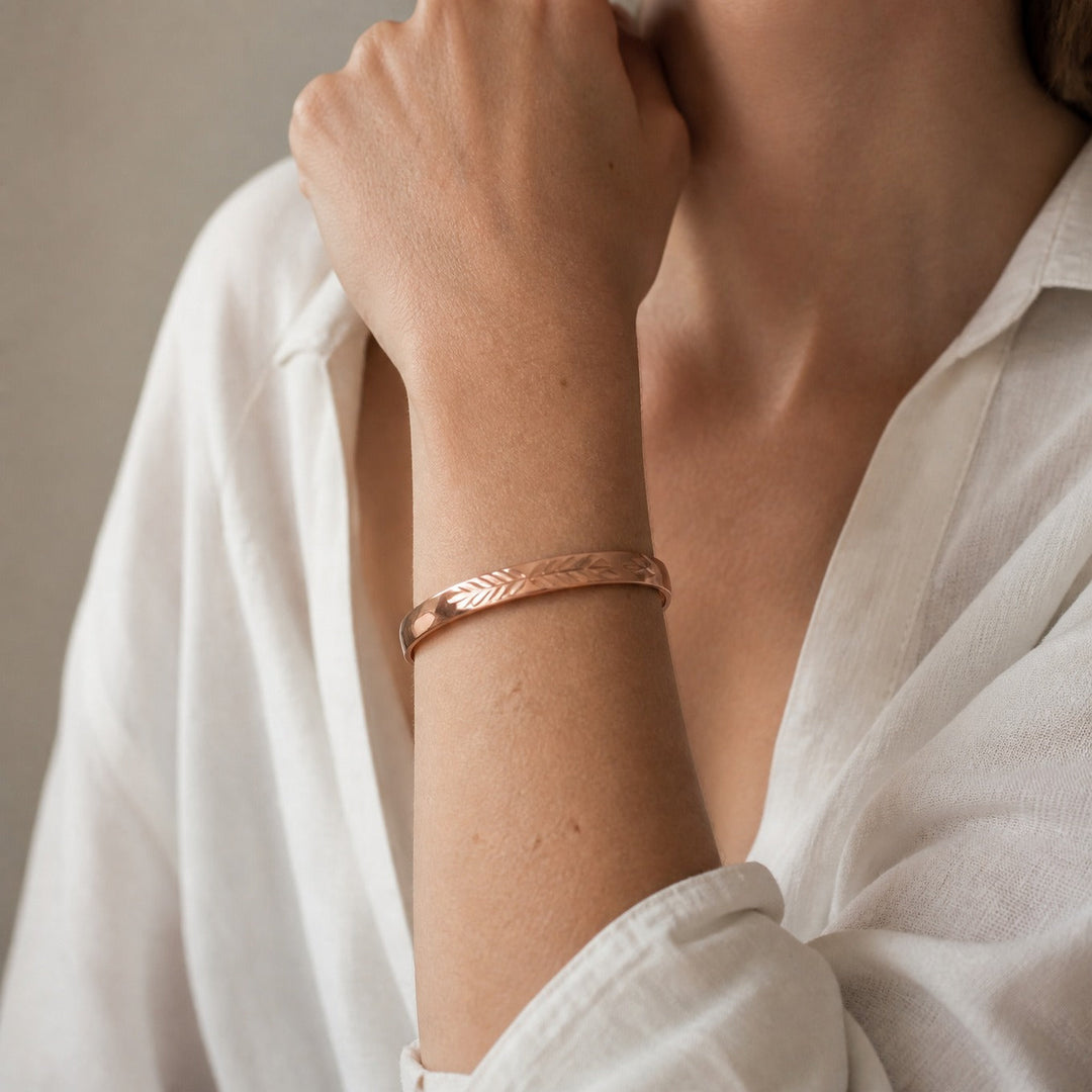 Pulseira de Cobre Iluminada pela Lua
