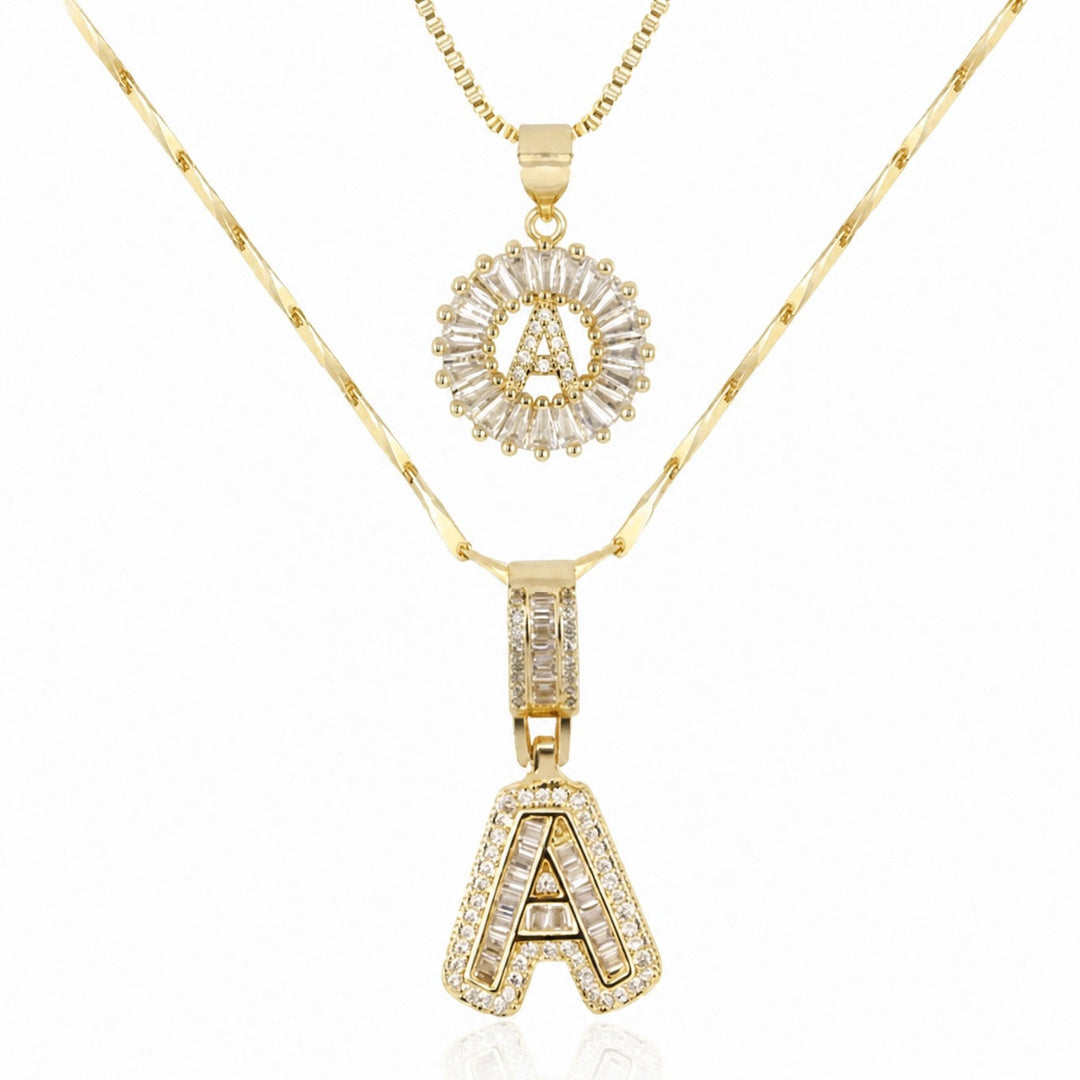 Conjunto de Colar com Inicial em Pave